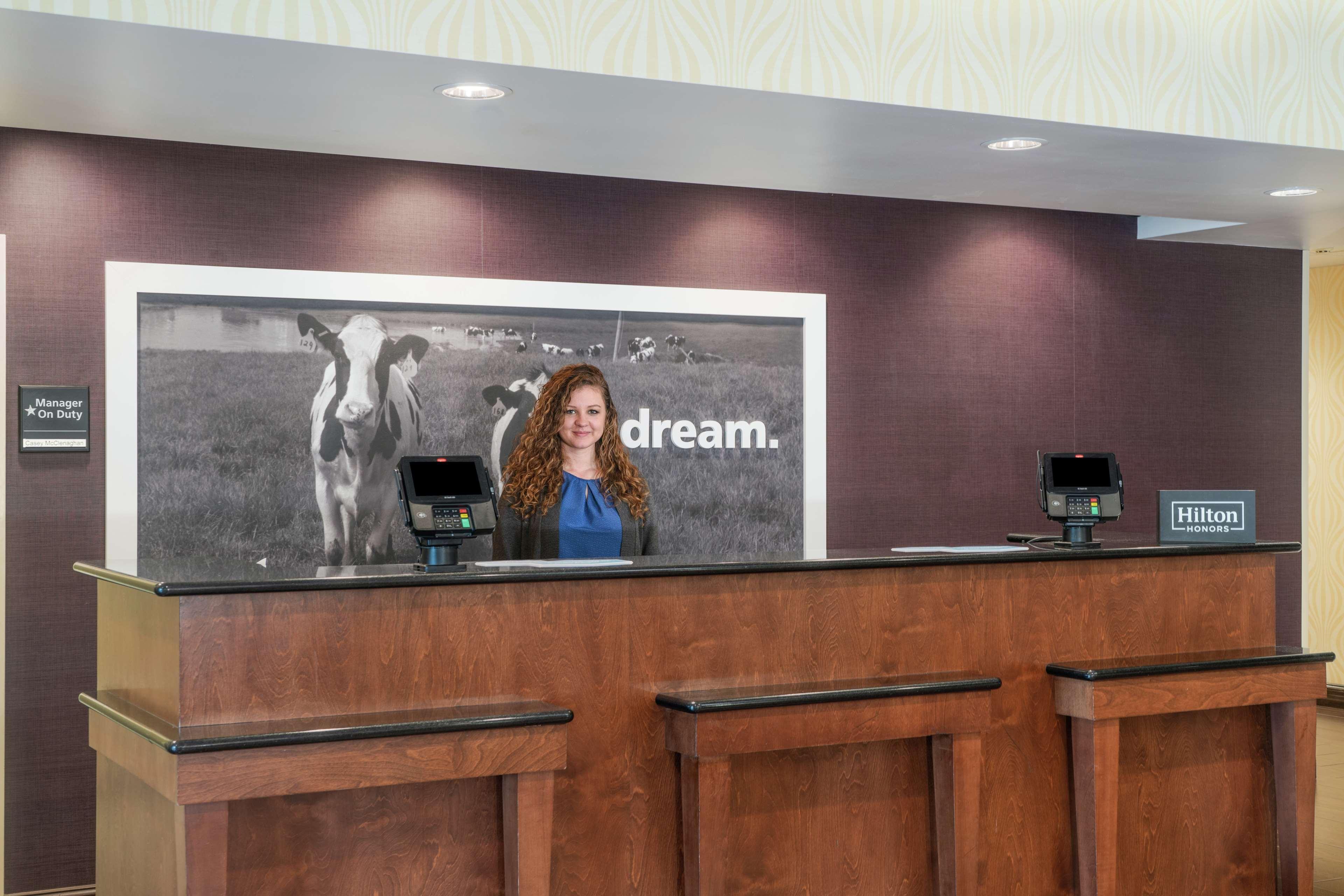 Hampton Inn Richmond - Airport Sandston Exterior foto